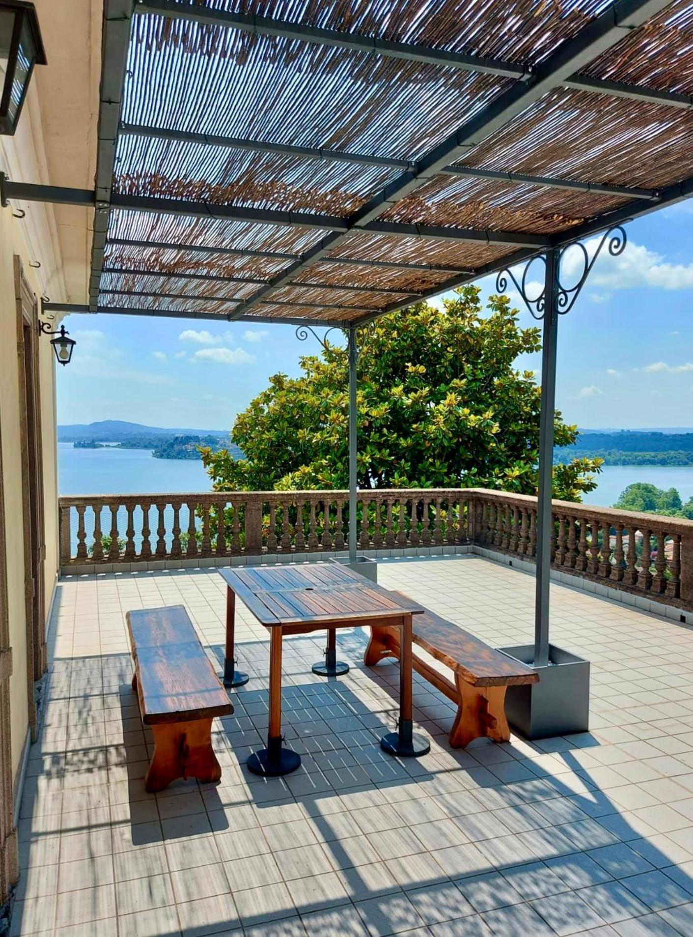Terrazza Mirabella Daire Gavirate Dış mekan fotoğraf
